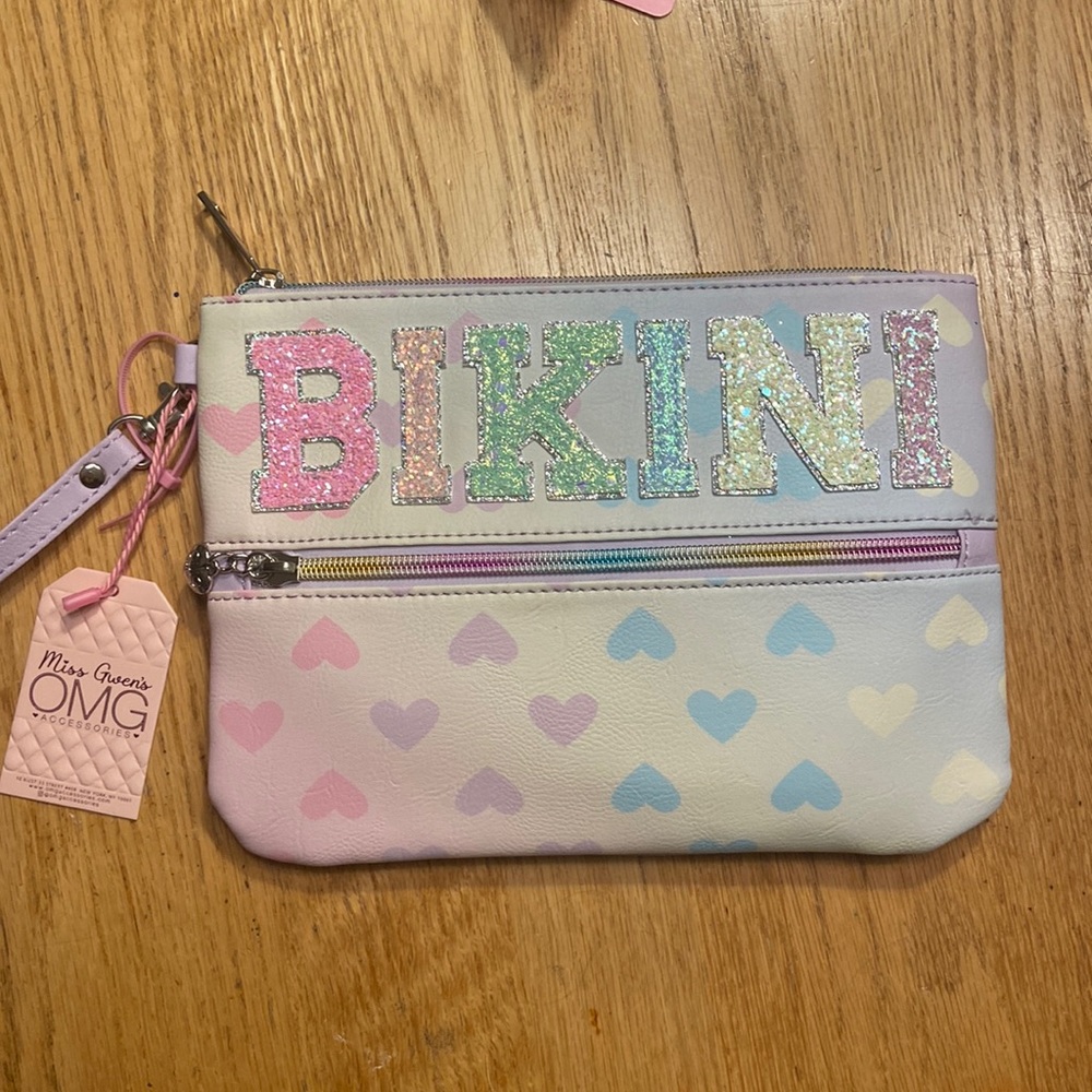 NWT Miss Gwen OMG Accessories Bikini Travel Bag